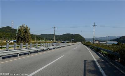 郓城县南湖新区道路.jpg