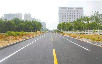 日照经济开发区休闲绿地道路施工改造.jpg